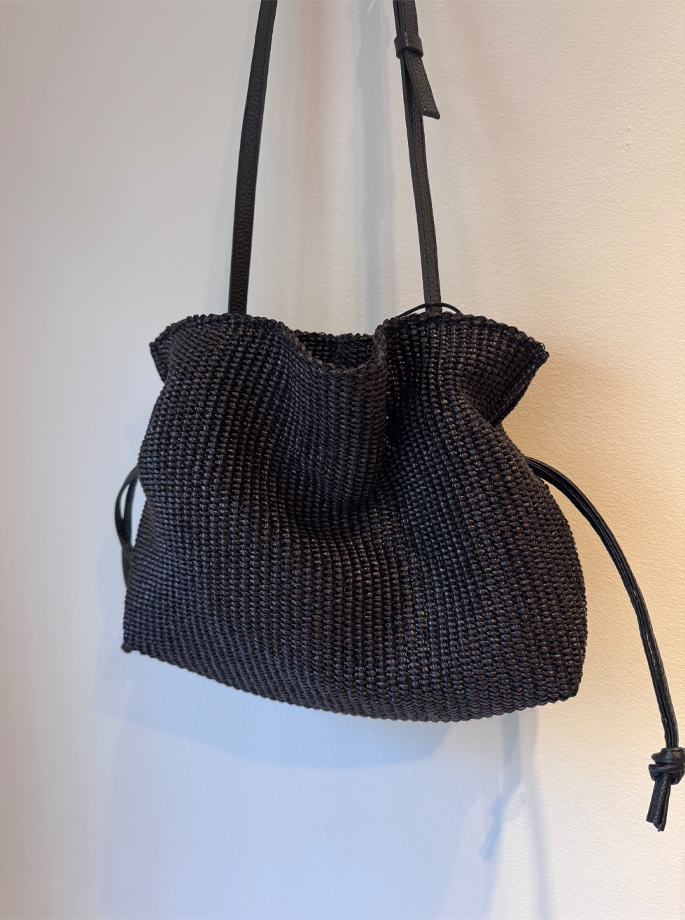 Infinito 2012 - Camilla Taske Raffia Large Sort