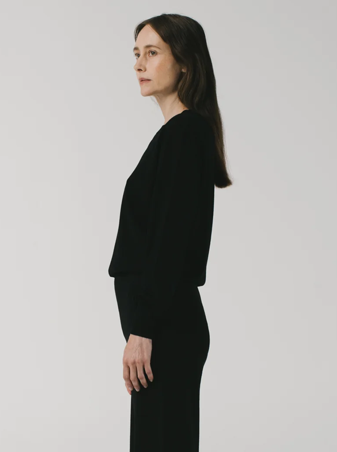 Rhea - 144 Crewneck Navy