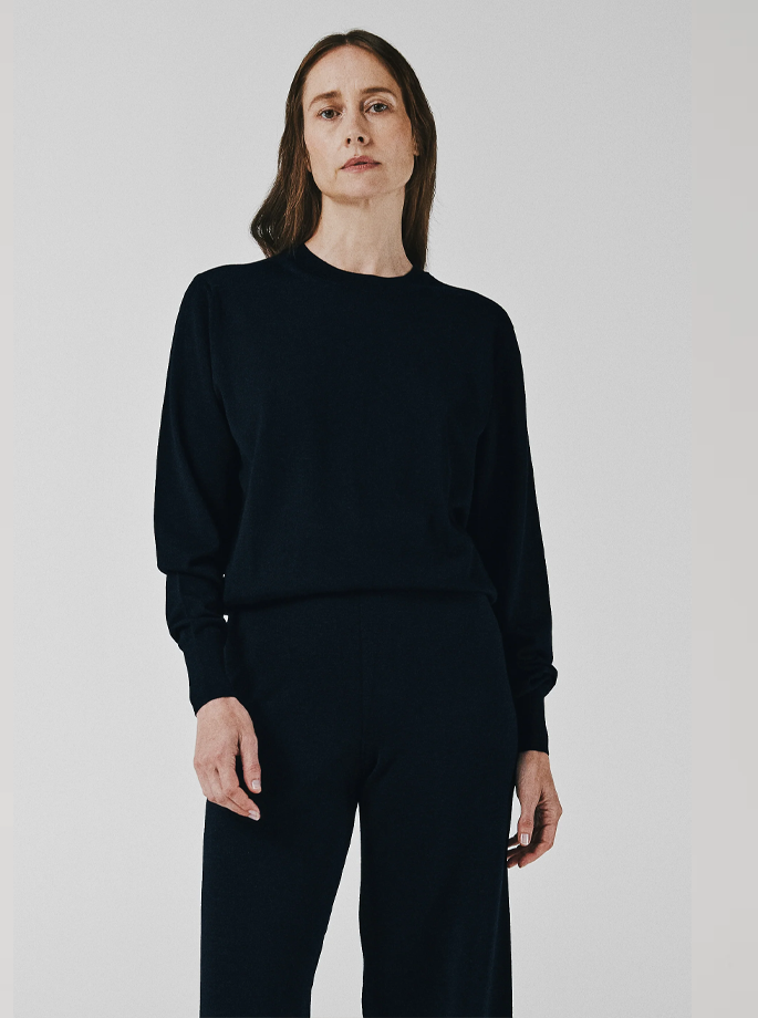 Rhea - 144 Crewneck Navy