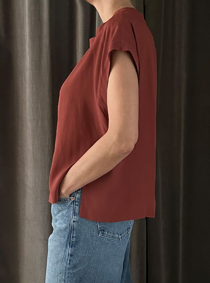 Momoni - Curacao Bluse Mattone