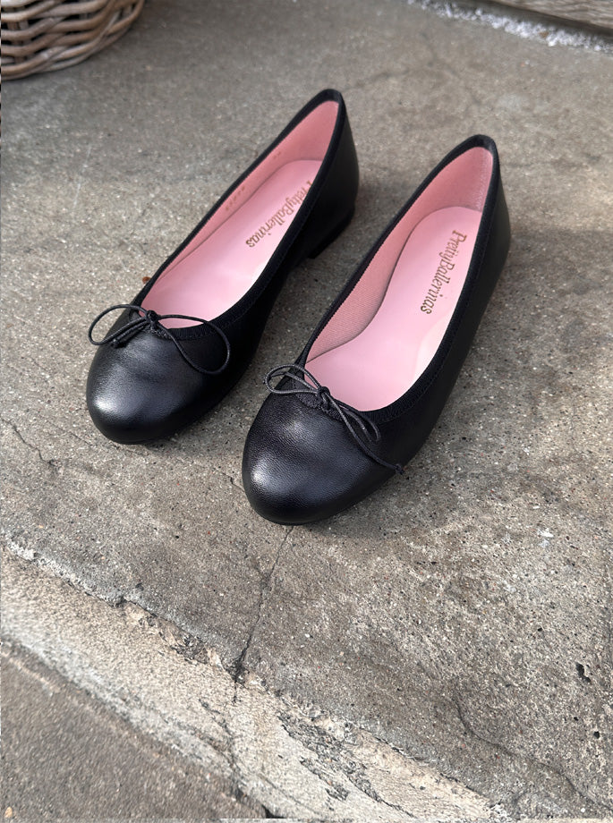 Pretty Ballerinas - Sort skind