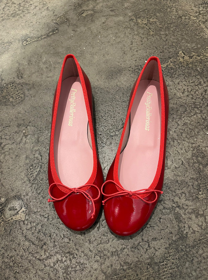 Pretty Ballerinas - Rød lak