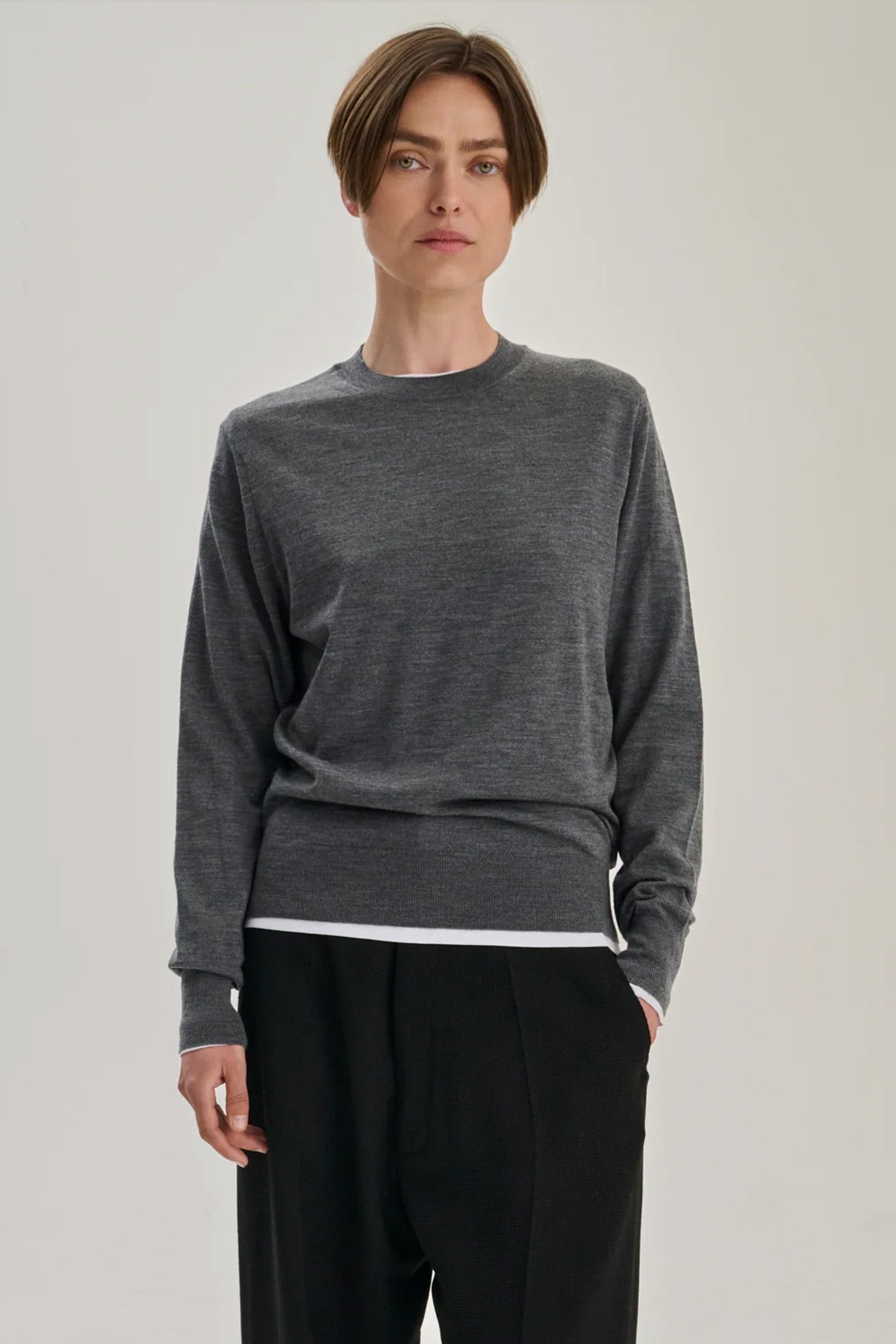 Rhea - Crew Merino uld grå