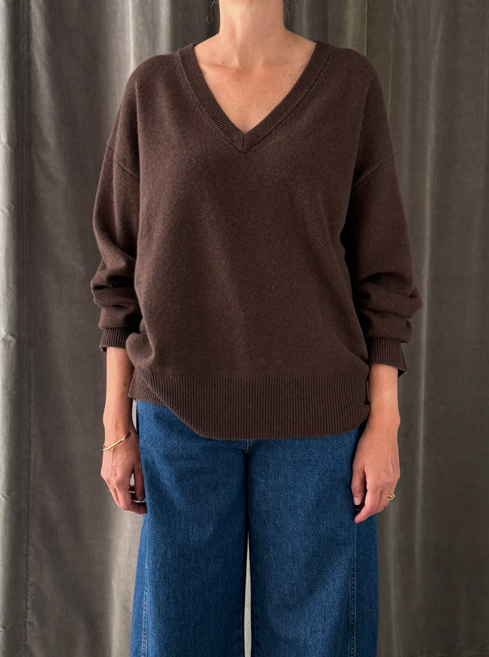 Rhea - V Neck uld & Cashmere mørkebrun