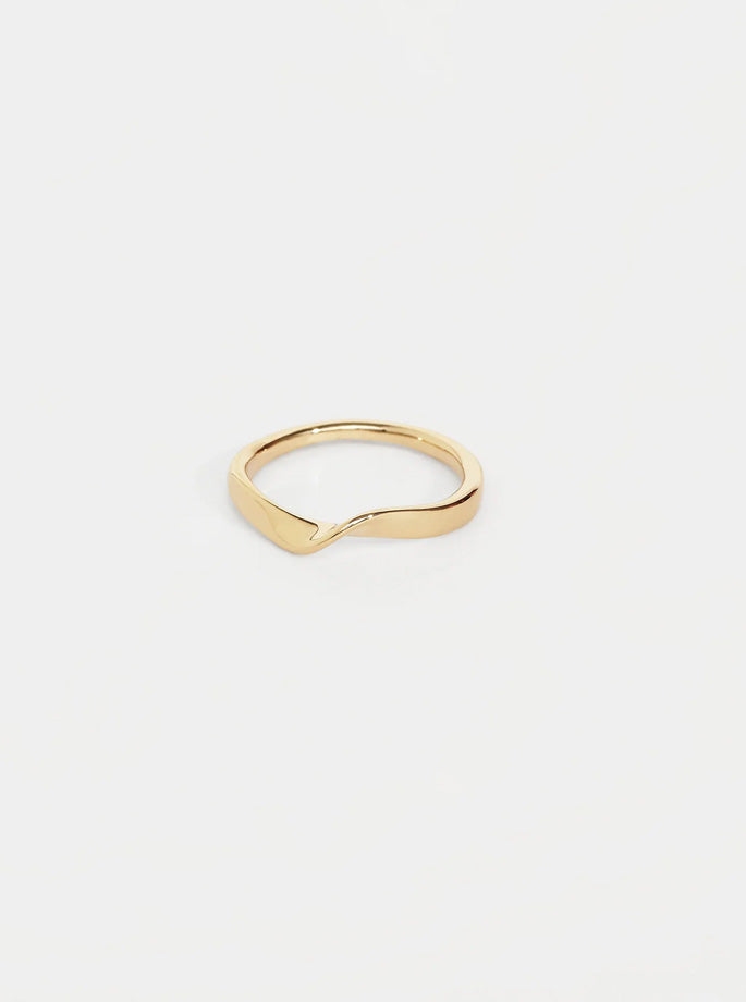 Trine Tuxen - Wave Ring II - 925 sterling sølv, med 14K guldbelægning - ES Webshop