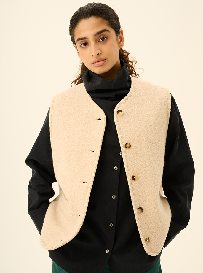 Rue de Tokyo - Cas Teddy Vest ecru