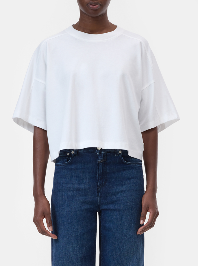 Closed - Deep yoke T-Shirt Hvid