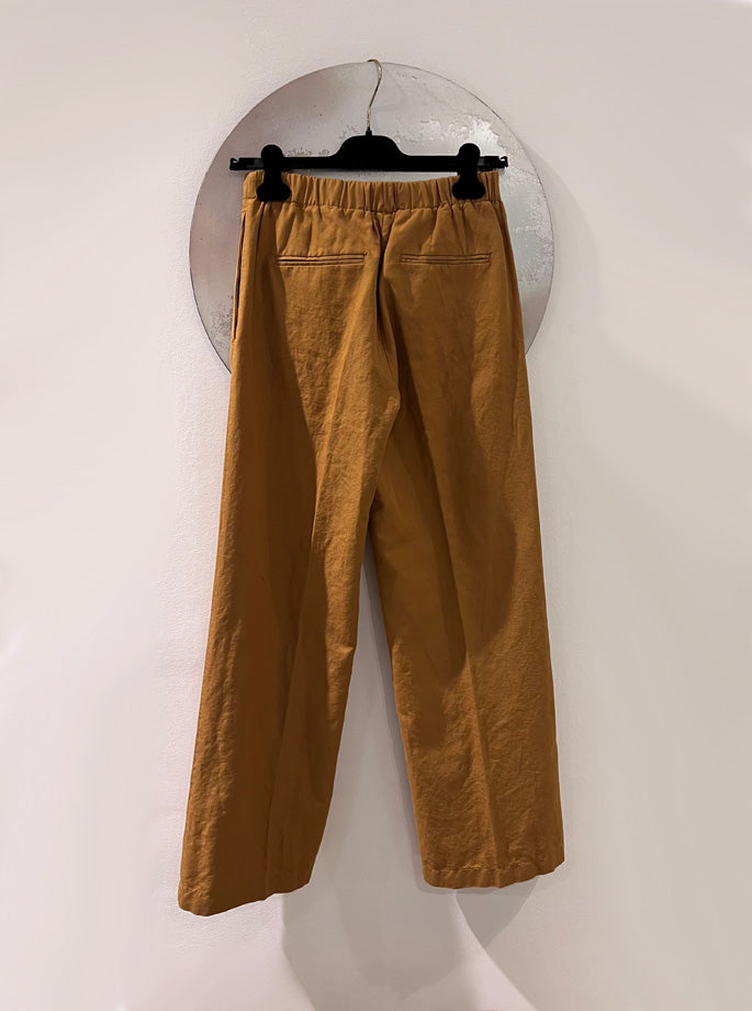 Pomandere - Bukser okkerfarvet