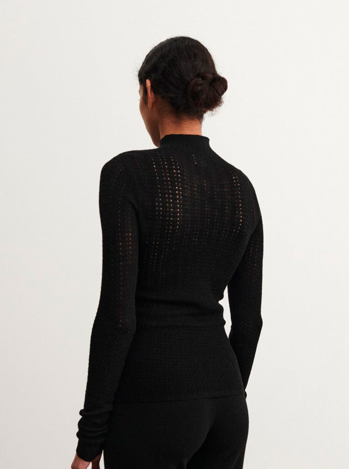 Fub - Højhalset Pointelle Bluse Sort