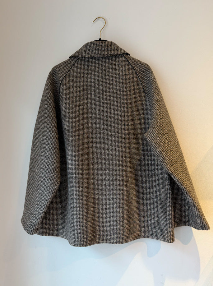 Harris Wharf - Raglan jakke i cashmere blend