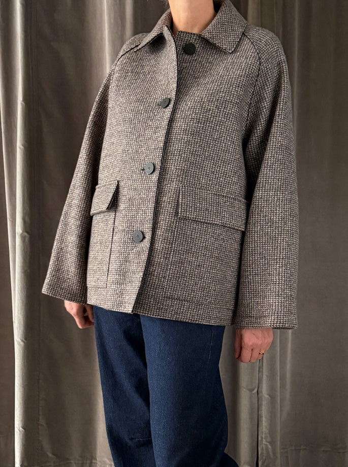 Harris Wharf - Raglan jakke i cashmere blend