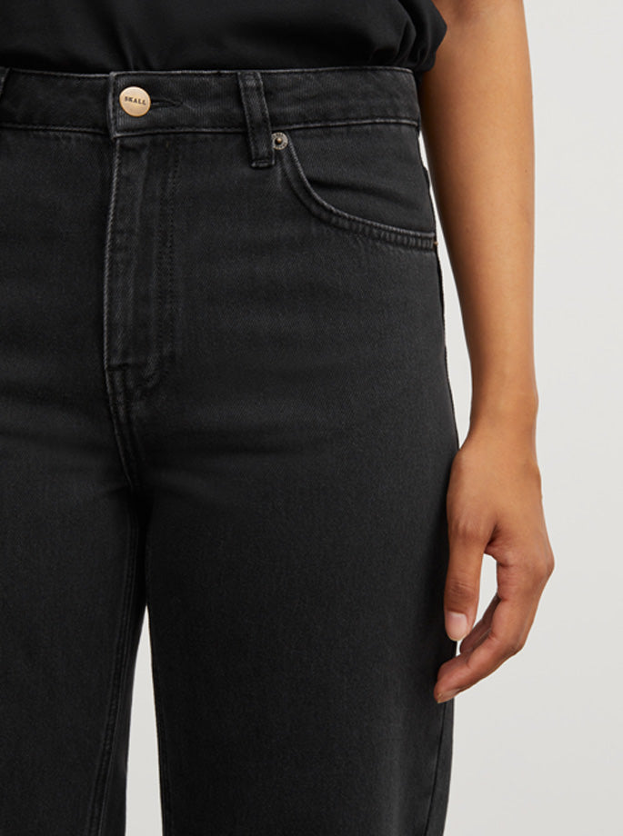 Skall Studio - Allison Cropped Jeans Washed Black - Organic Fashion - ES Webshop