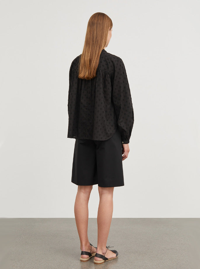 Skall Studio - Rita Shirt Black - Organic Fashion - ES Webshop