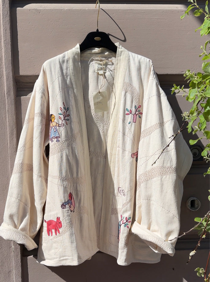 The Yogi Textiles - Devi Jakke 02