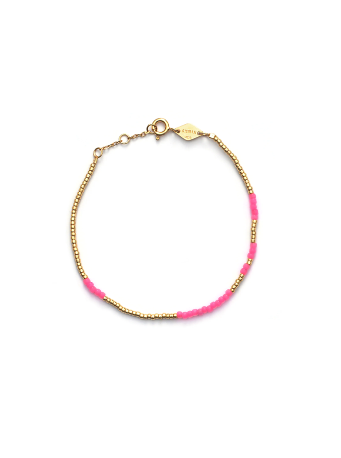 Anni Lu - Asym Bracelet Pink - glasperler, facetterede glasperler. Messing er forgyldt med 18 karat guld + e-belægning - ES Webshop